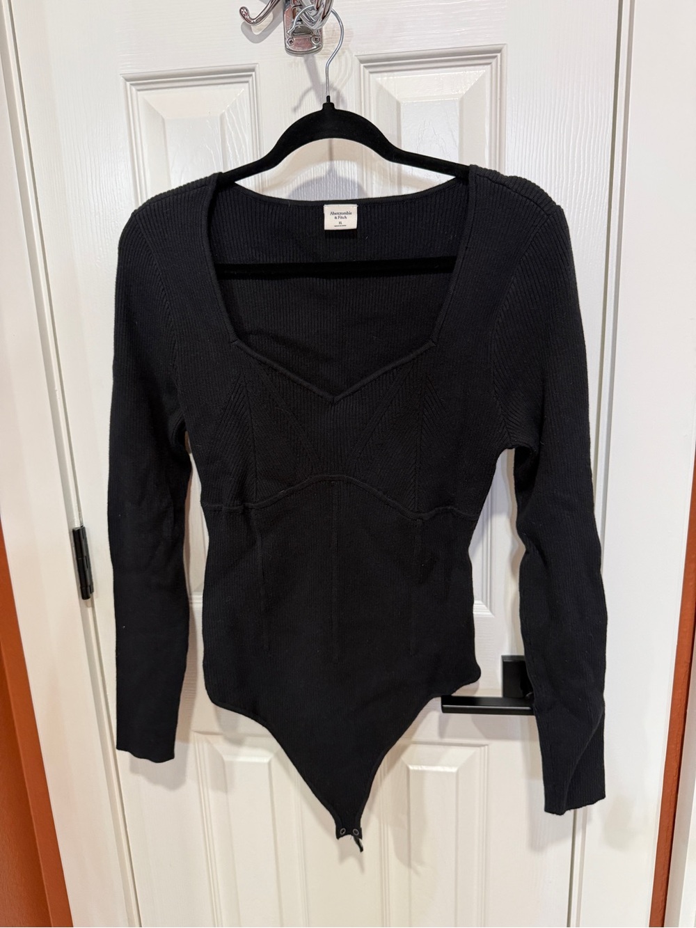 Abercrombie & Fitch Black Ribbed V-Neck Long-Sleeve Bodysuit